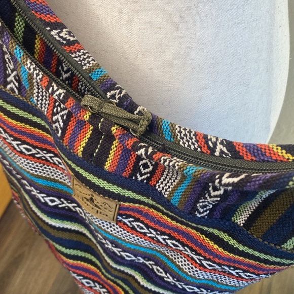 Sherpa Multicolor Striped Boho Sling Crossbody Bag - Picture 4 of 5